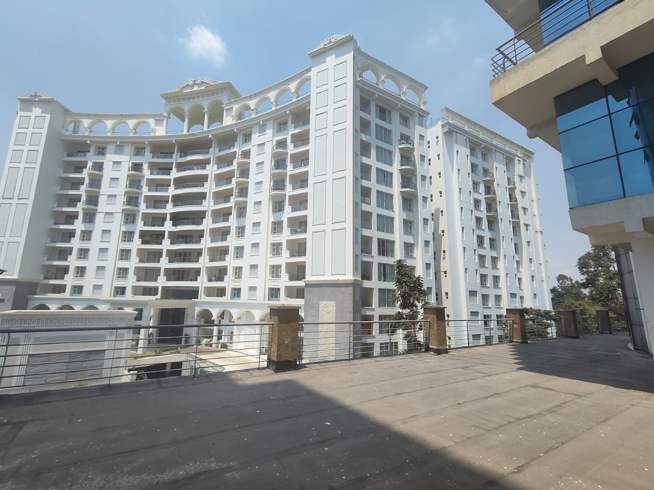 Colosseum Residences, 2 and 3 bedroom apartments